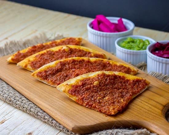 Muhammara manakish